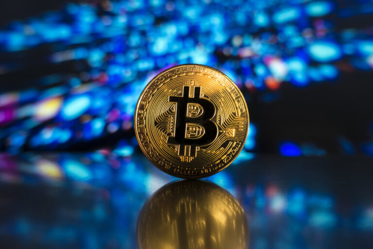 Crypto Analyst Says Bitcoin Price At A ‘Critical Point’