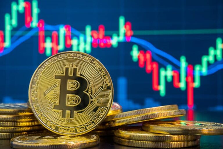 Will BTC Rebound Or Drop To $76,000?