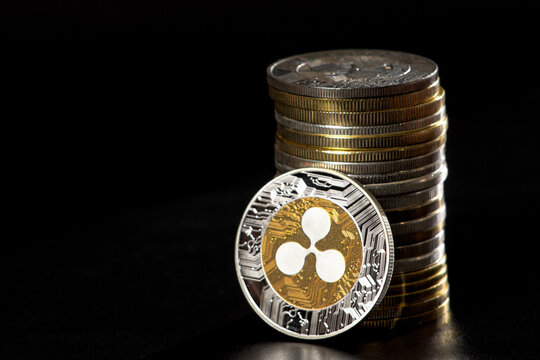 Is The XRP Price Mirroring Bitcoin’s Macro Action? Analyst Maps Out How It Could Get To $71