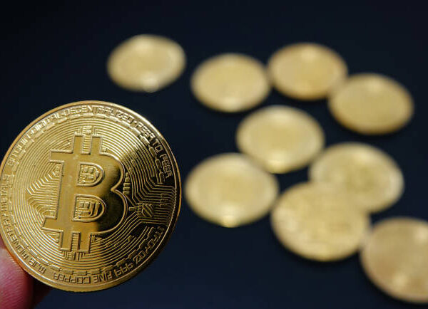 Bitcoin Price Crash Below $100,000 Still Possible: Analysts…