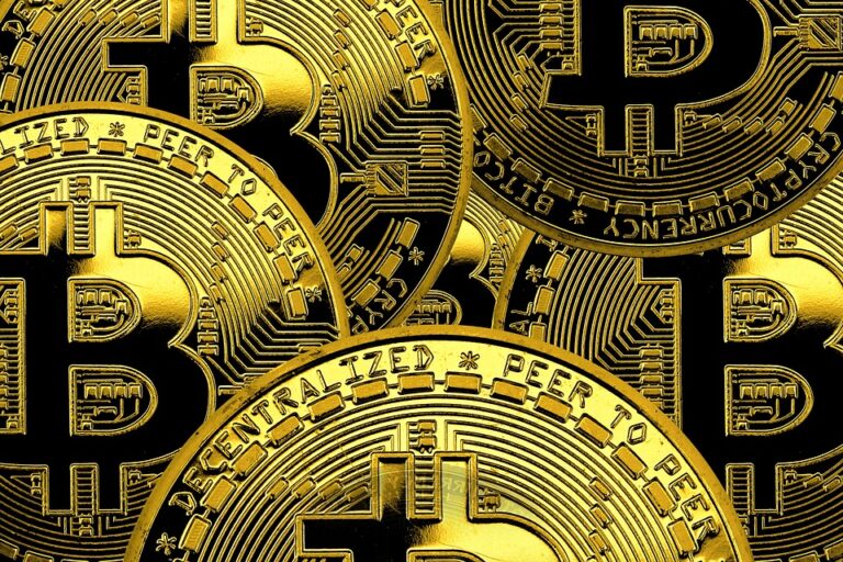 Bitcoin Short-Term Holders Move Into Profit: Is Another Sell-Off Looming?