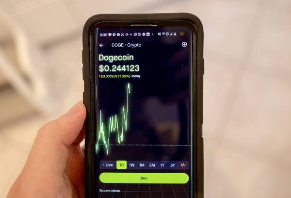 Dogecoin Price Risks Crash Below $0.1, But Can…