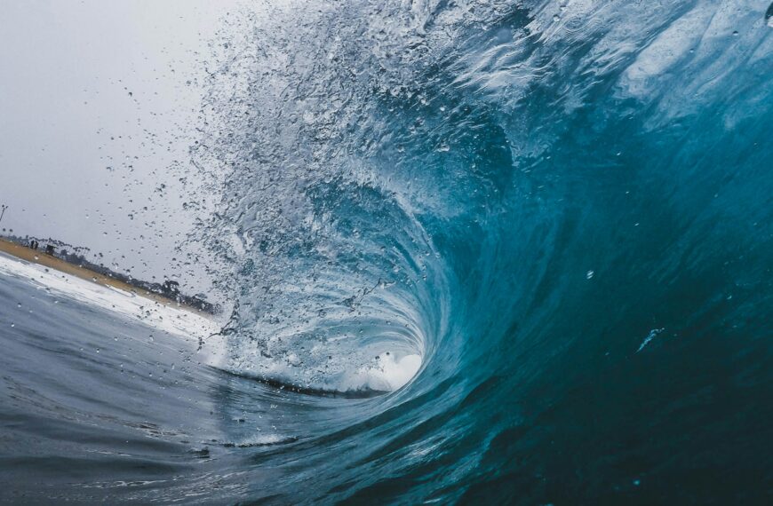 Analyst Says Don’t Fight It