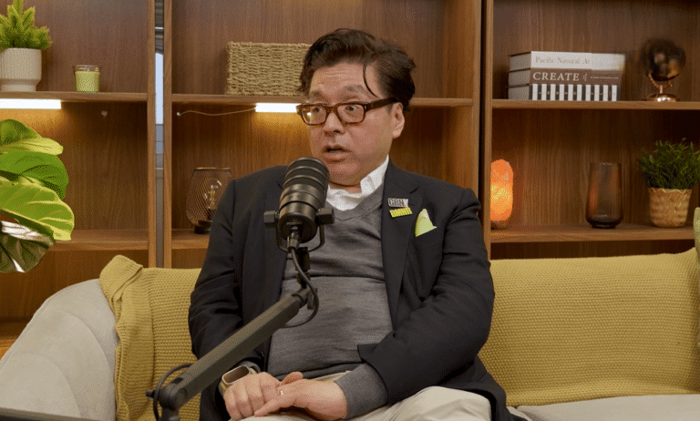 Tom Lee Still Sees Bitcoin At $250k But Warns 2026 Gets ‘Jagged’