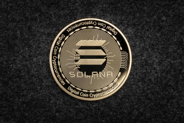 Crypto Trader Predicts Solana 50% Price Crash To…